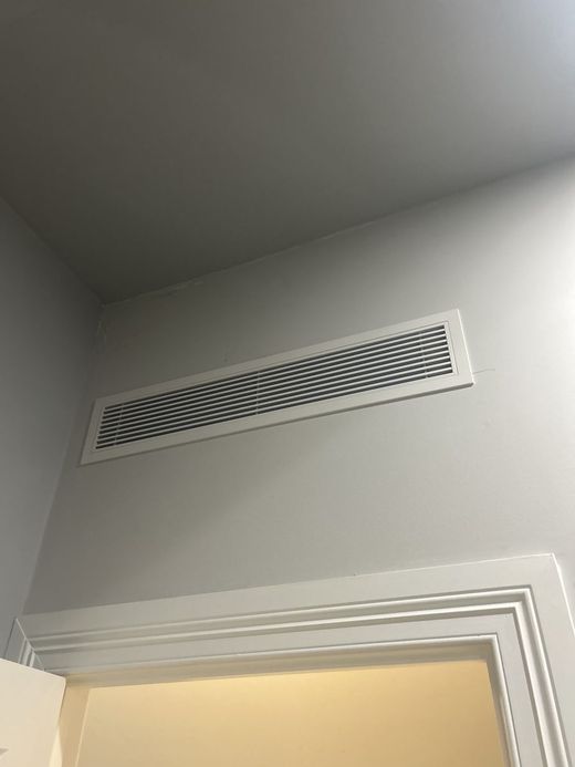 Clean, finished grille - Ducted install · Sydney